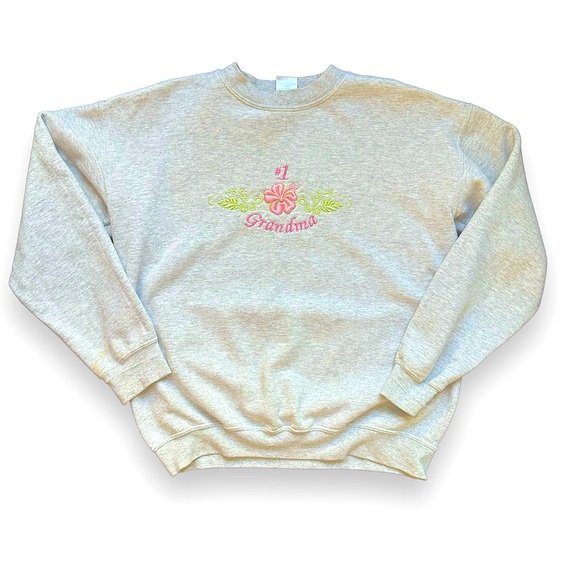 TVintage #1 Grandma Pullover Crewneck Sweatshirt Gray/Pink size medium - Picture 1 of 11